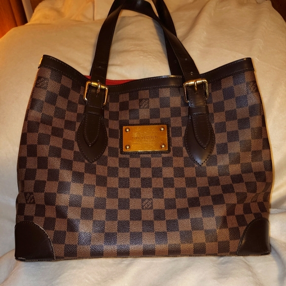 Louis Vuitton Handbags - 🍁Host Pick🍂Authentic Louis Vuitton Damier Ebene Hampstead MM